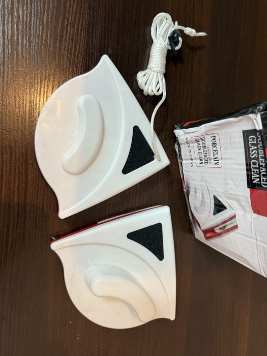 Продам окономойшик двустороннй