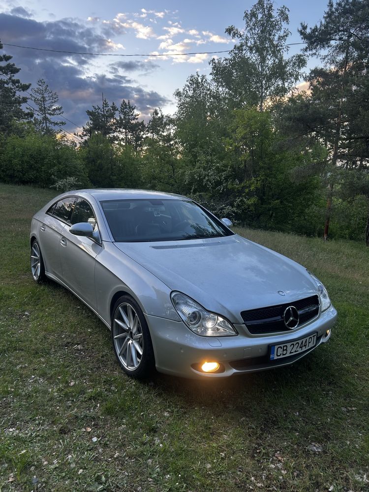 Продавам Mercedes CLS 500, 306, W219