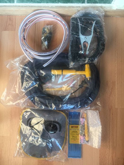 ТИГ сварка в среде аргона.