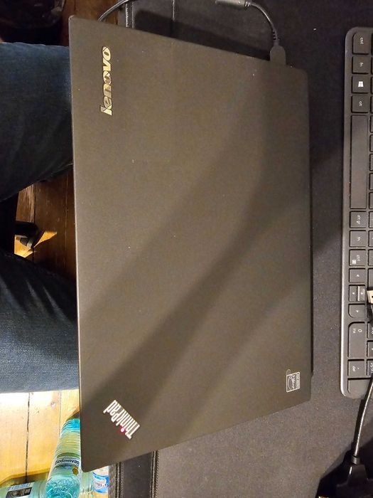 Продавам лаптоп Lenovo x250