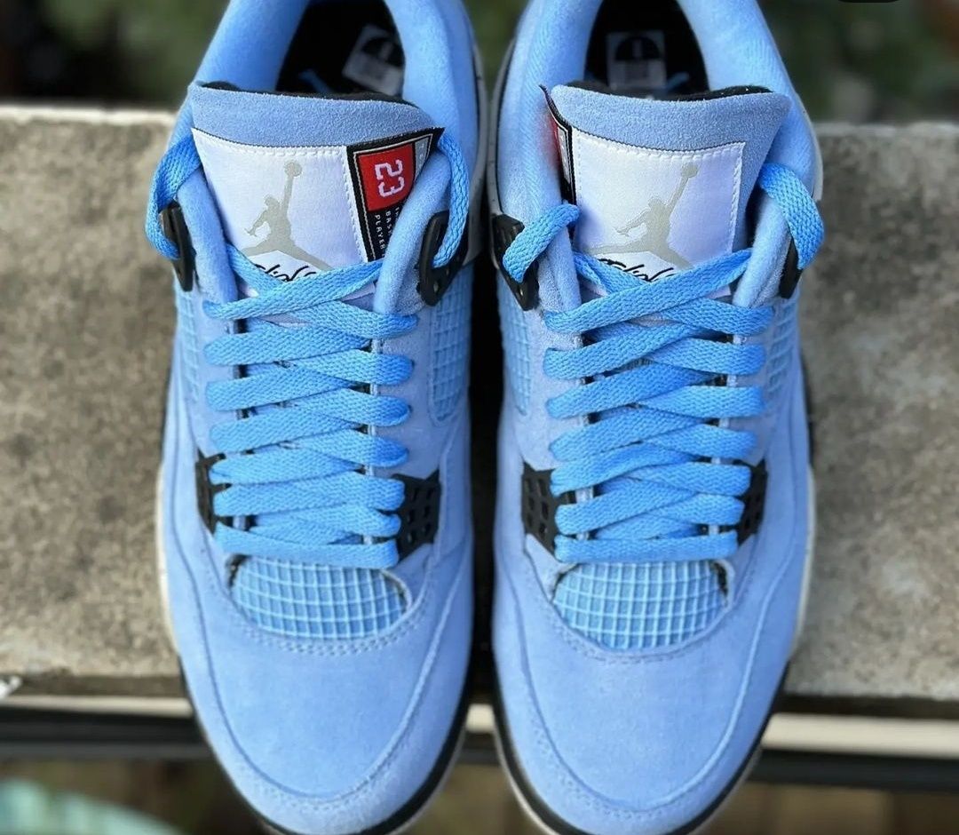 Jordan 4 university blue