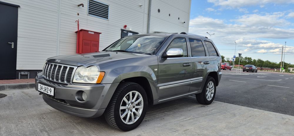 Jepp Grand Cherokee Overland