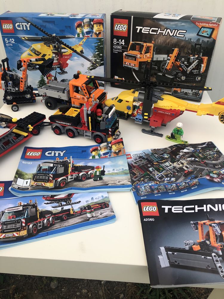 LEGO® City Great Vehicles - Elicopterul ambulanta 60179