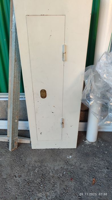 Сейф металлический