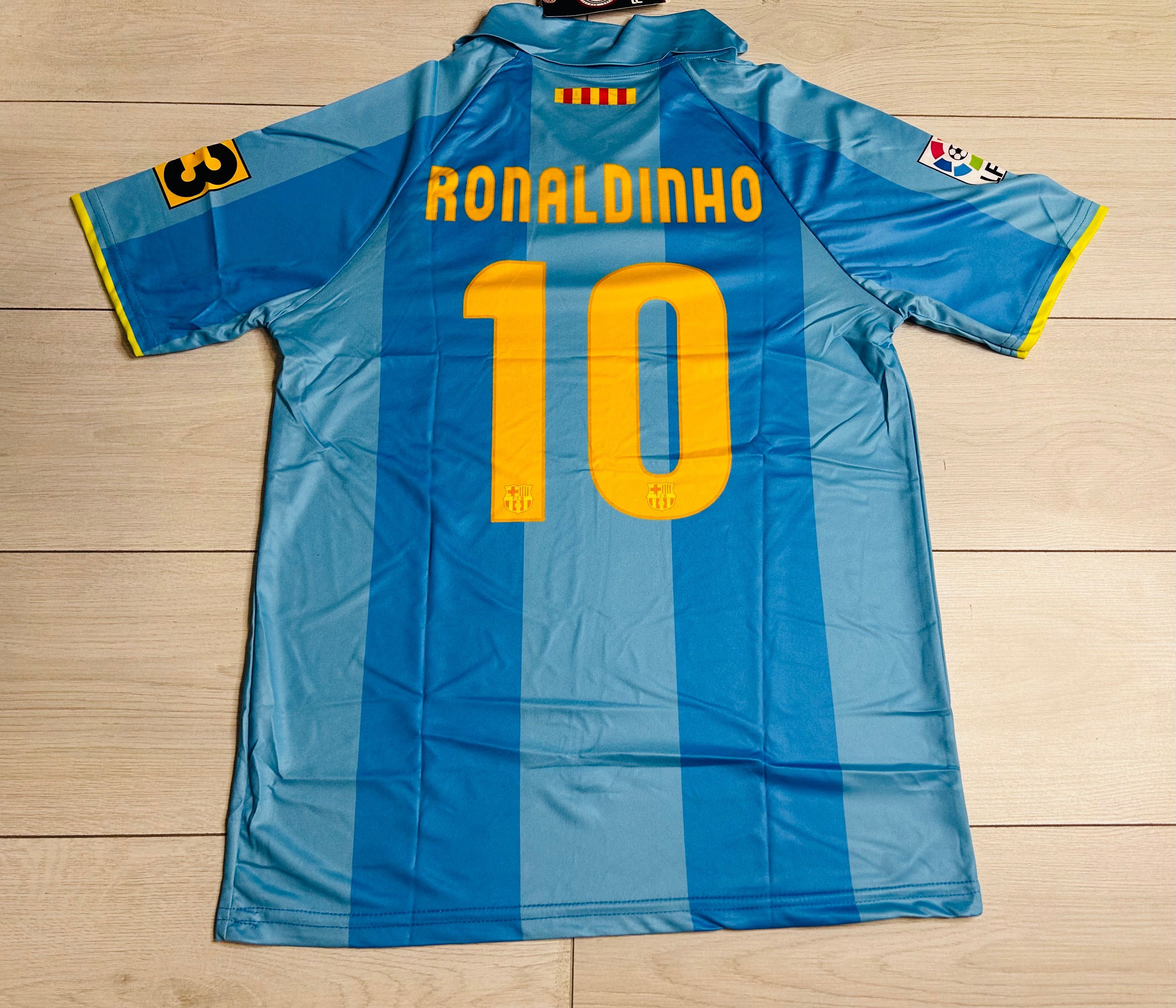 Tricou Barcelona Ronaldinho 10