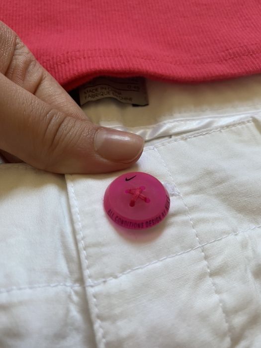 Комплект бял панталон на Nike и потниче