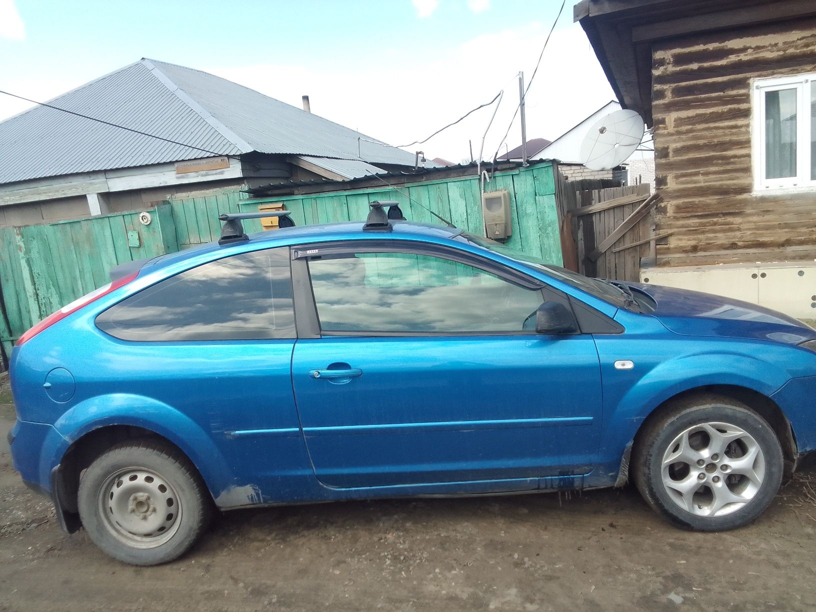 Продам автомобиль ford focus 2 двухдверный