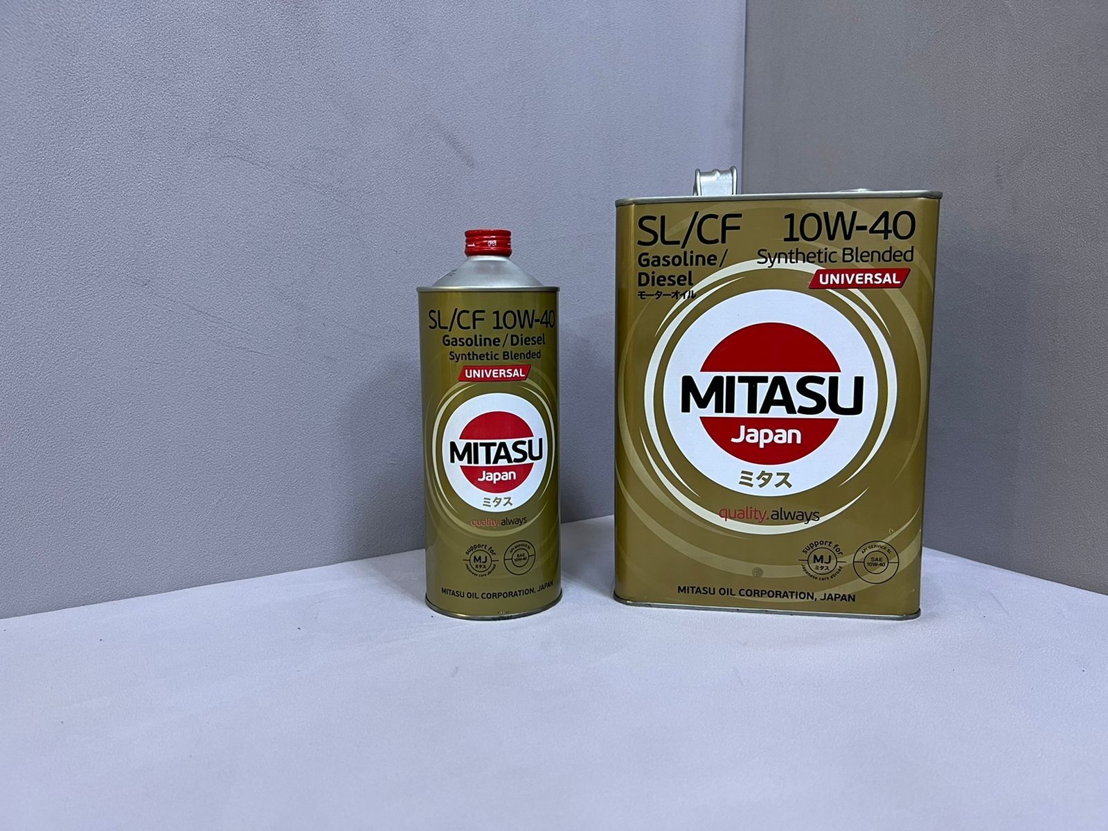 Моторное масло Авто масла Замена масла TOYOTA 5/30 4л-18000