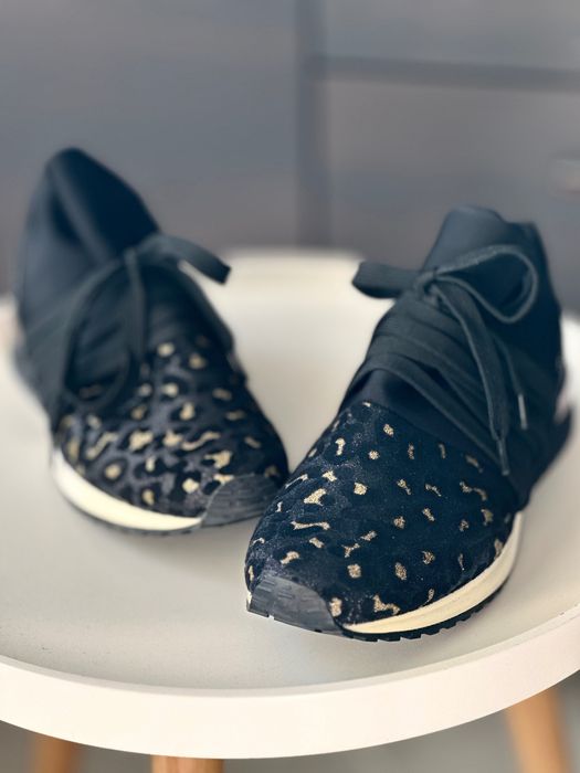 Дамски маратонки, номер 39 НОВИ!