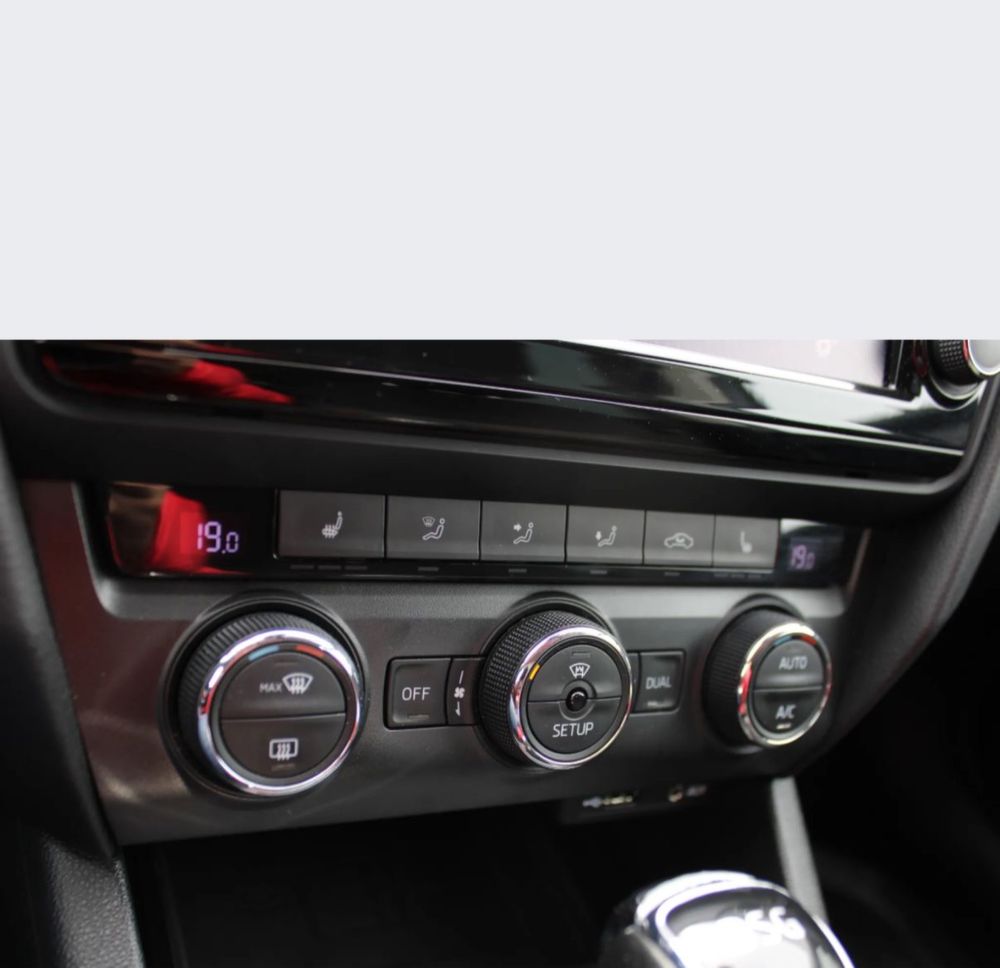 Skoda Octavia 3 automata parcare dsg 1.4 TSI ELEGANCE DSG