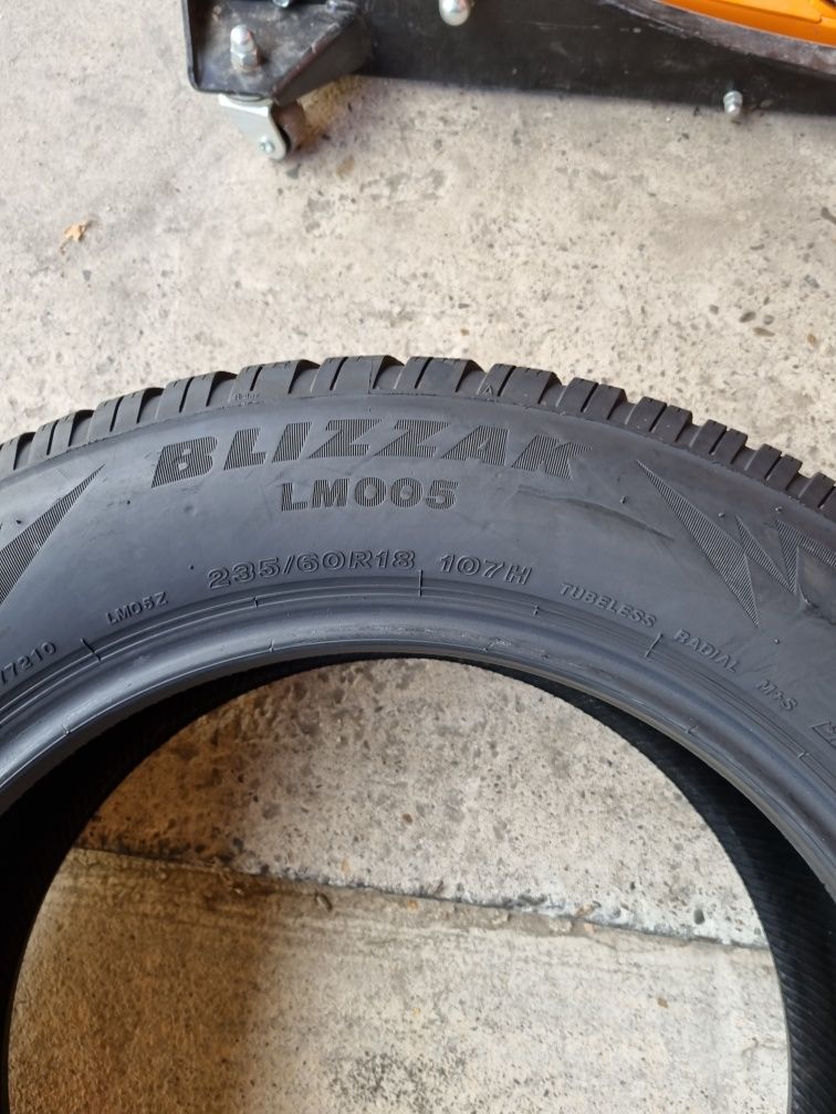 4 anvelope iarna BRIDGESTONE 235/60/18 DOT 2019 PRET PER BUCATA