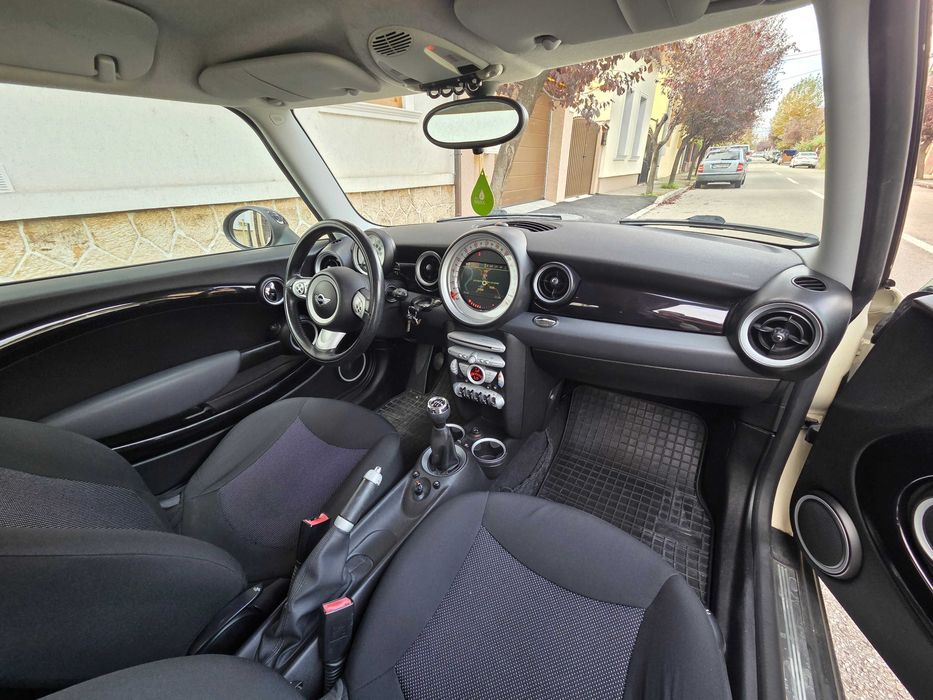 Mini Cooper R56 1.6 16v 120hp