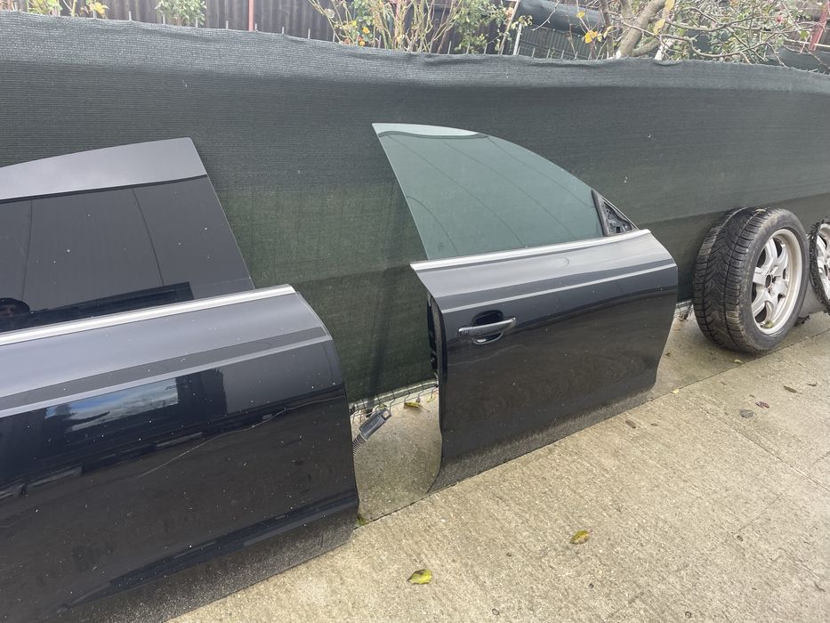 Usa / portiera stanga / dreapta fata / spate Audi A5 B8 LZ9Y negru