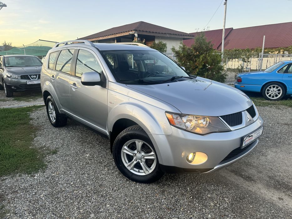 Mitsubishi Qutlander 20TDI~156000 km Posibilitate Rate Cash Buy Back