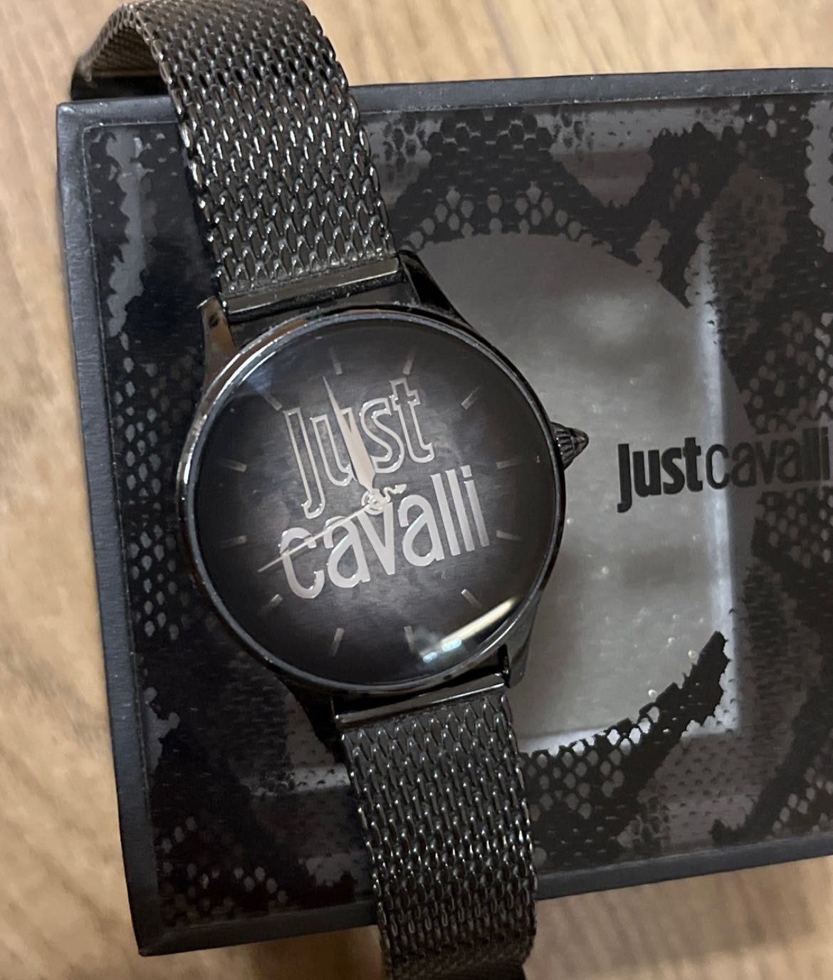 Часовник JustCavalli