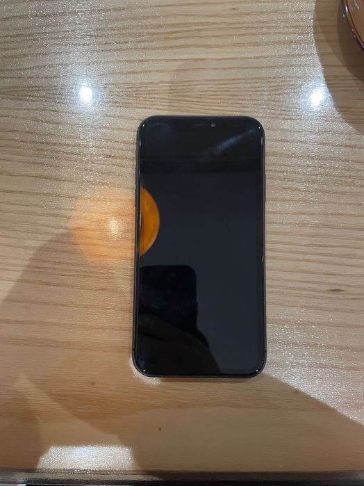 Apple iPhone 11 64GB Black