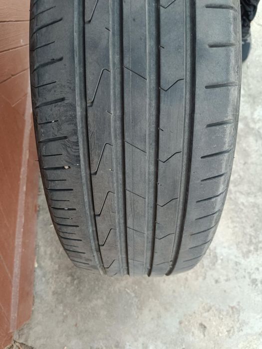 Гуми Hankook 215/60/16