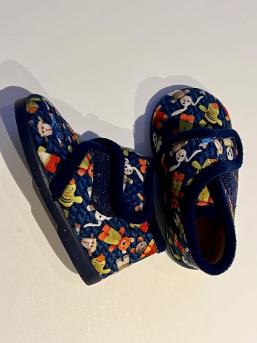 Бебешки пантофки