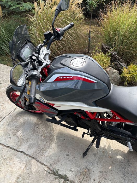 BMW G310r se vinde