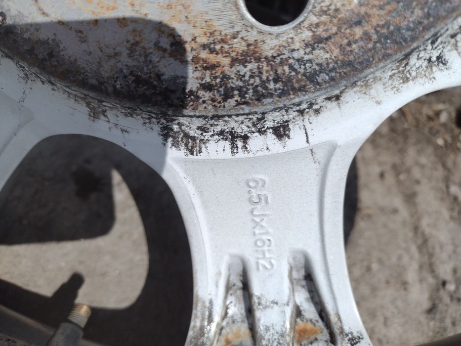 BROCK 16-5x120 ET52 6.5j Фолксваген Т5..Т6 Мултиван