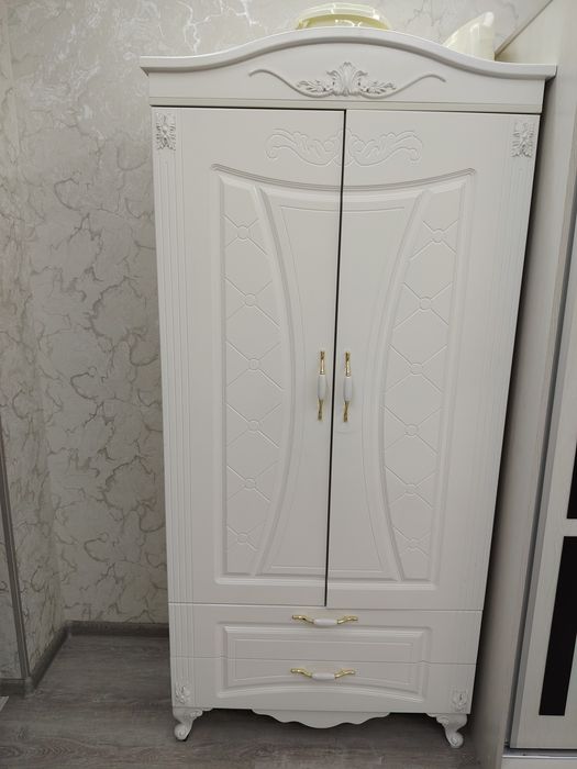 СРОЧНО!!! Продаётся детская кроватка и шкаф