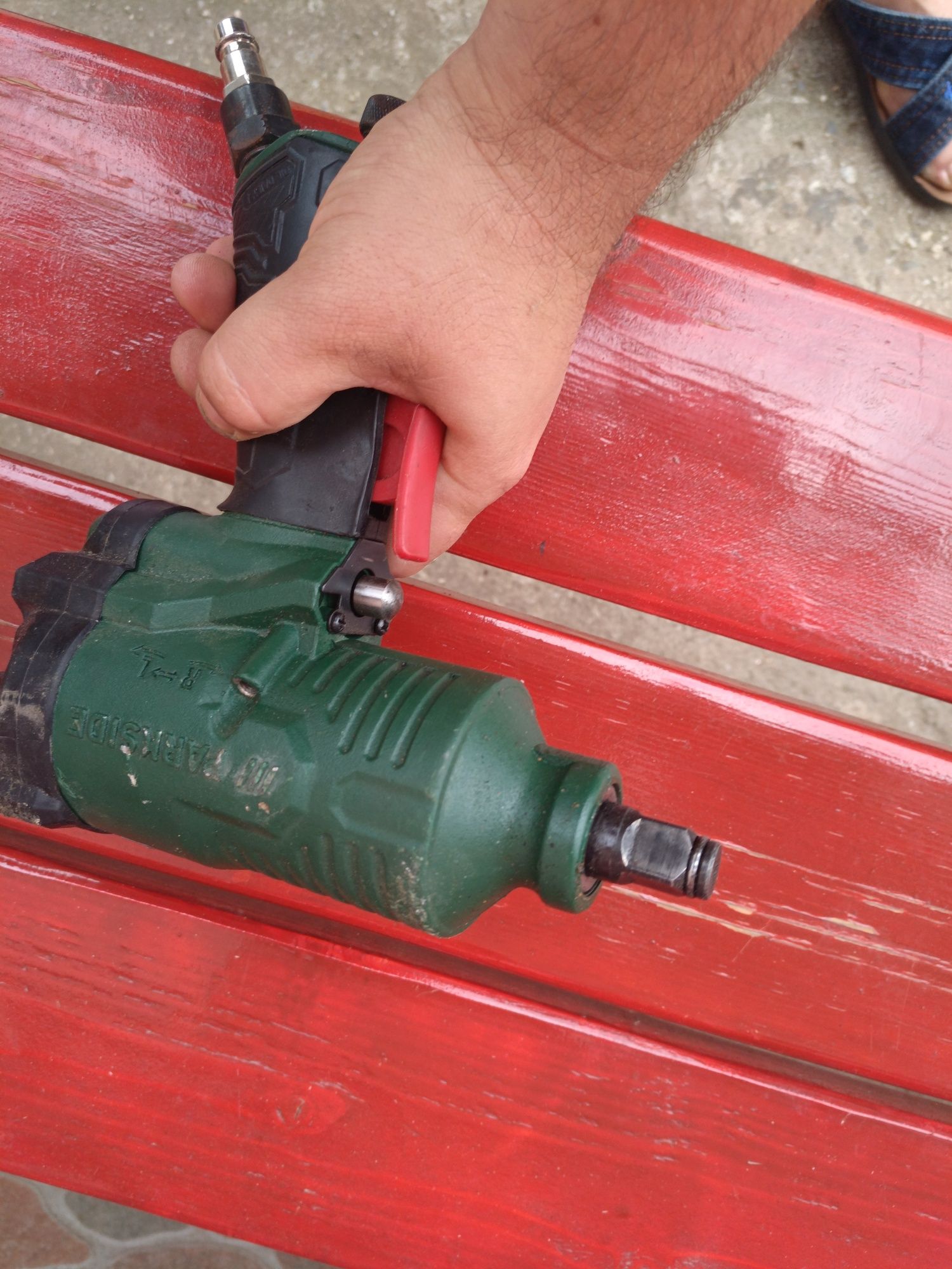 Pistol pneumatic impact parkside
