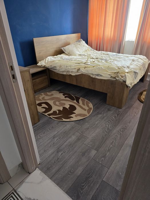 De inchiriat apartament zona polivalenta ,targoviste