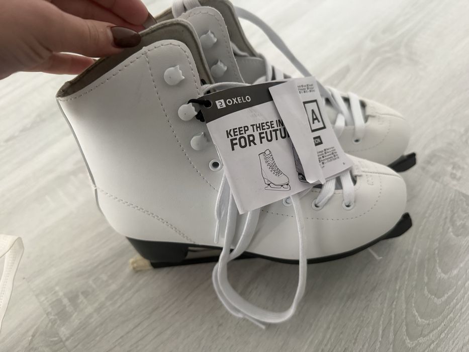 Patine Oxelo mărimea 36 – NOI, nepurtate!