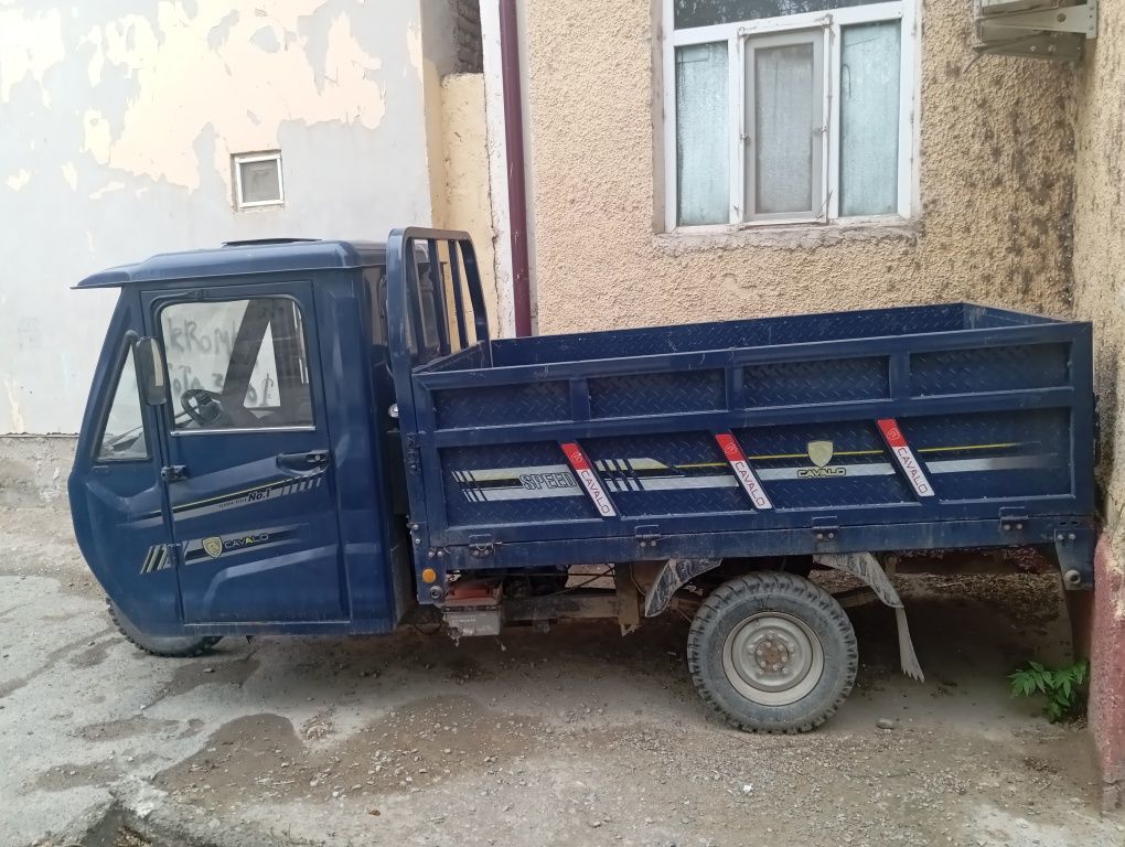 Грузовой мотоцикл