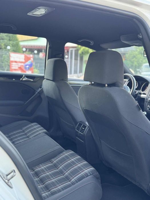 Vw golf 6 GTI 250 cp