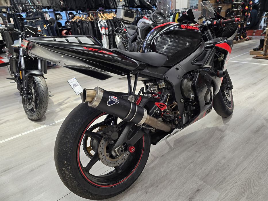 Motocicleta Yamaha R6 2003 pista / circuit