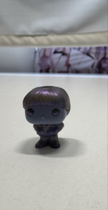 Продам уилла с изнанки с вкладышем и ниткой