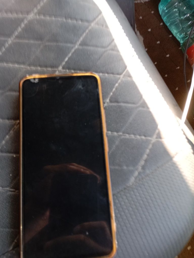 REDMI NOTE 13 sotiladi 8 256.