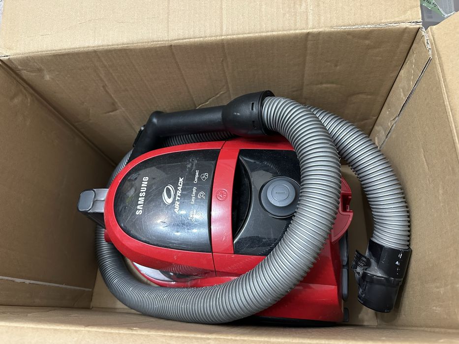 Продам пылесос Самсунг