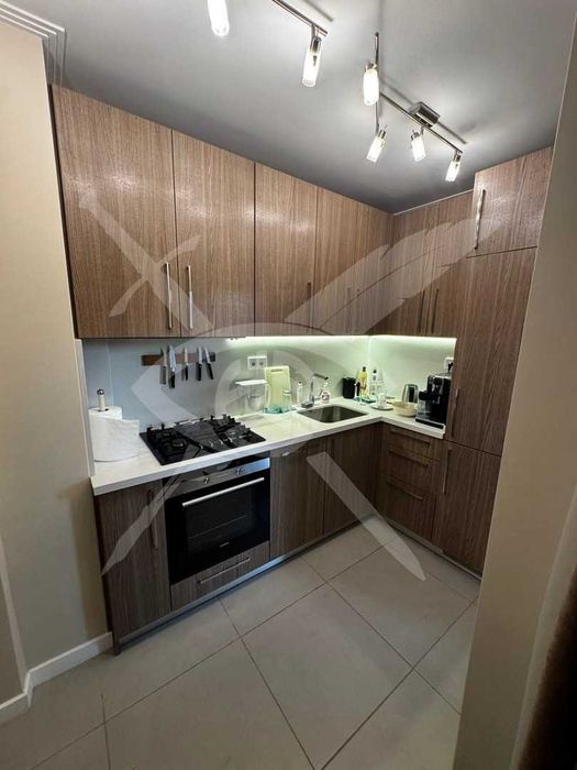 Продава се Тристаен апартамент в София, м-т Гърдова глава - 115 кв.м за 1992 €/кв.м - Снимка #2