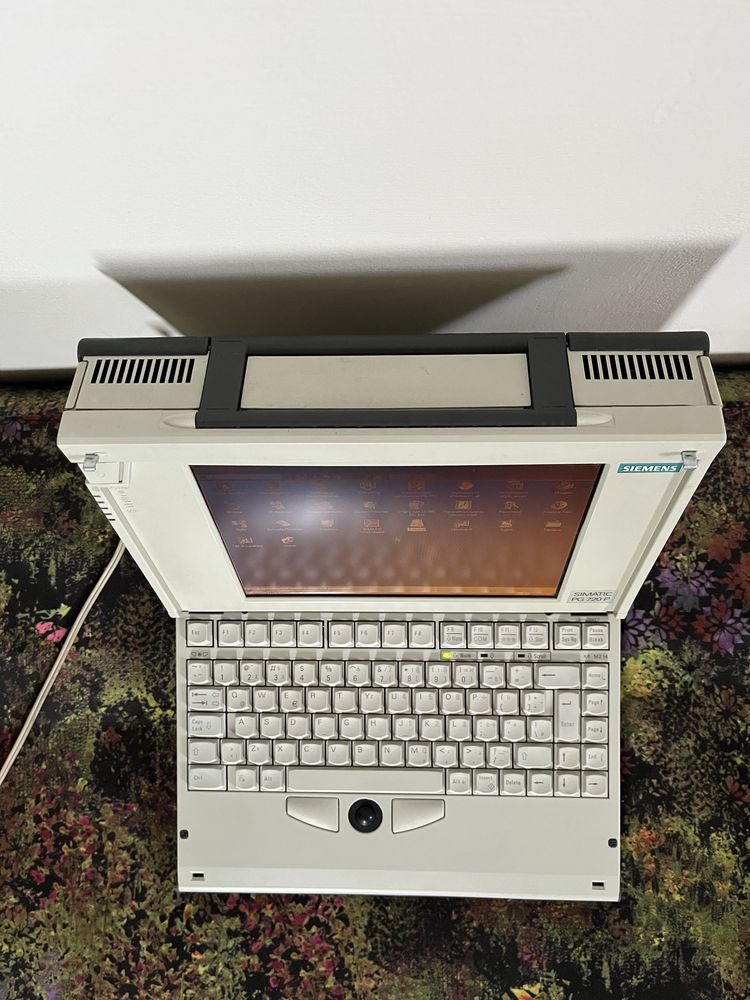 Laptop vintage/colectie Siemens PG720P