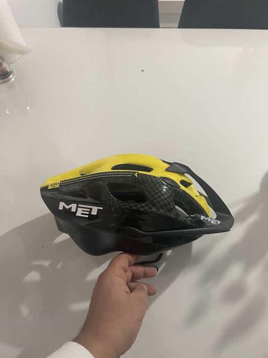 Casca bicicleta MET
