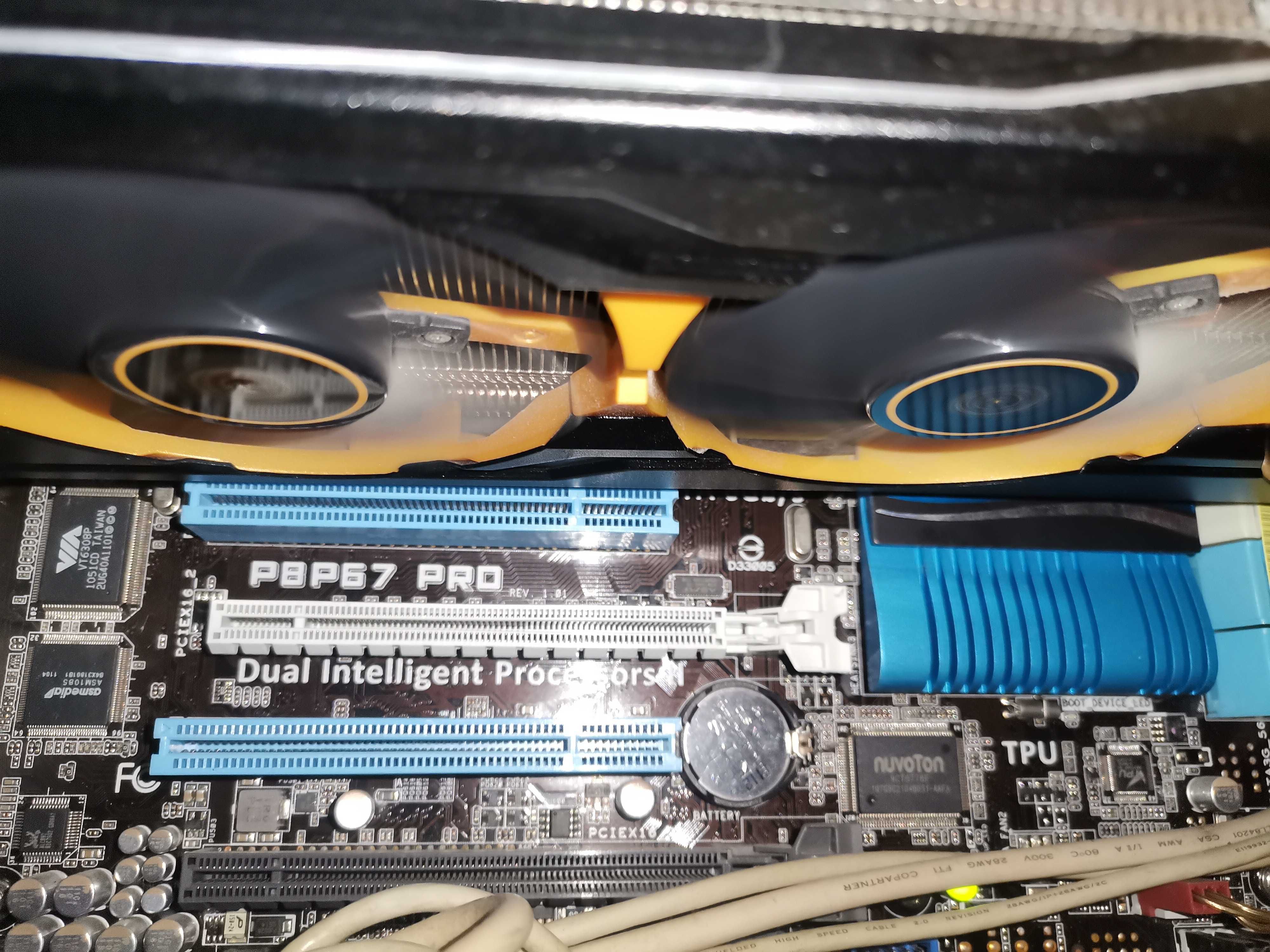 Работещ комплект – CPU i7 + дъно + 16 GB RAM + 4GB видео карта