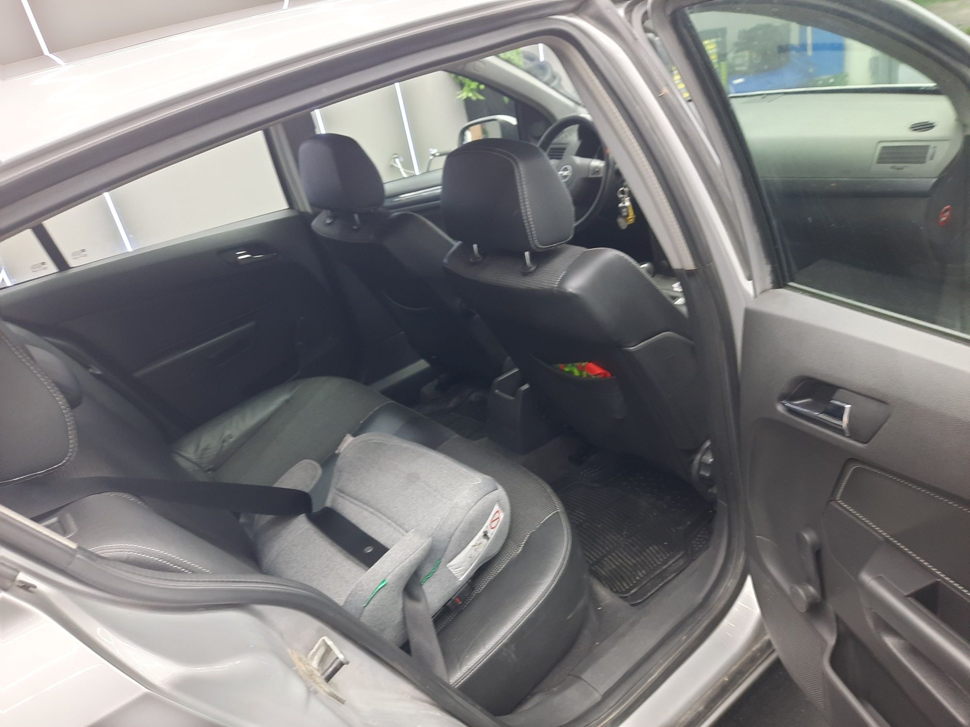 Opel Astra 2.0 TURBO