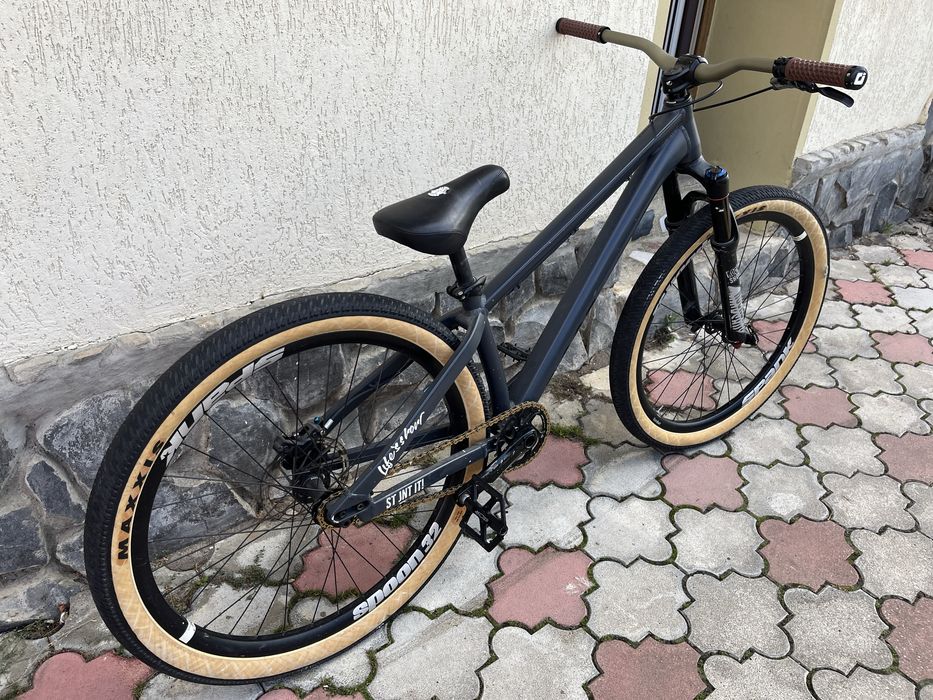 Dirt bike ROSE The  BRUCE