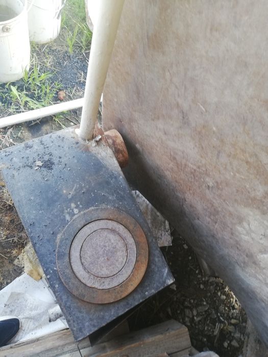 Продам печку,насос запаску на 14