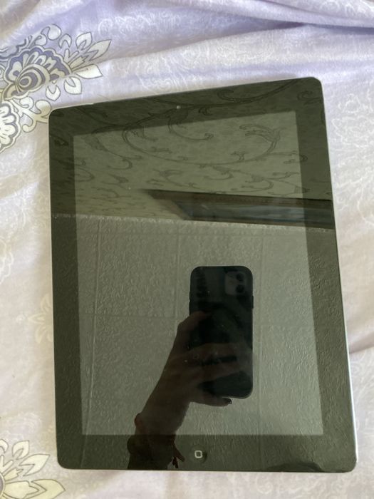 Продам ipad на запчасти