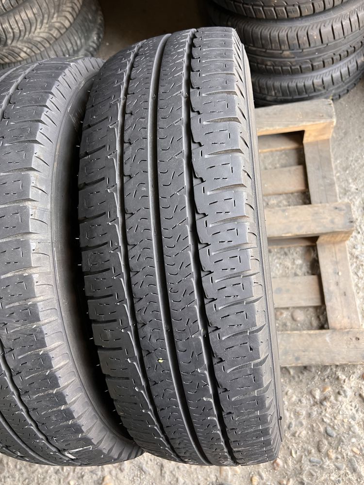 2 anvelope vara 225/75/16 C , Michelin , 7 mm