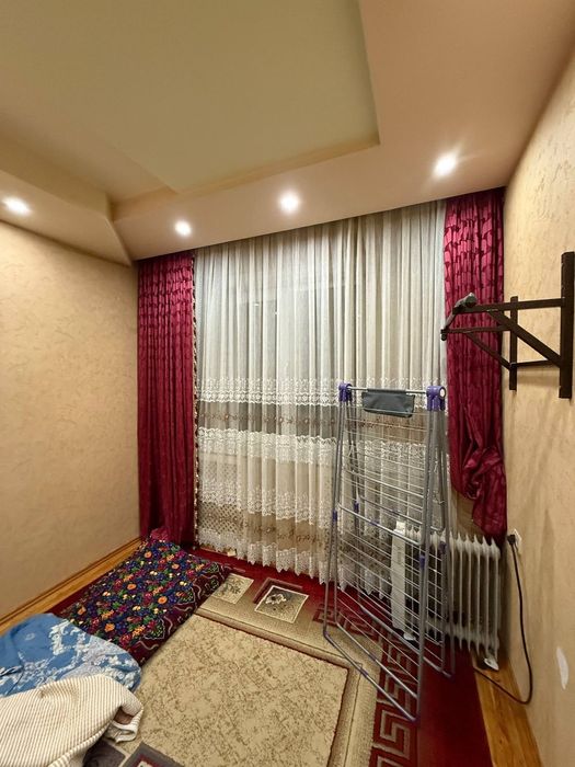 Продаётся 4х комнатная квартира Юнусабад 4 квартал