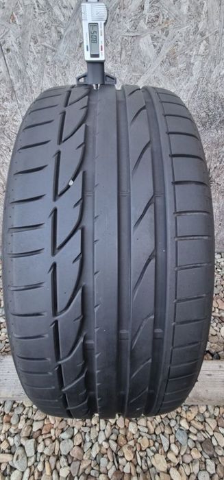 Anvelopa Pirelli RunFlat RSC 255/40 R19 96Y Bridgestone 235/40 R19 96W