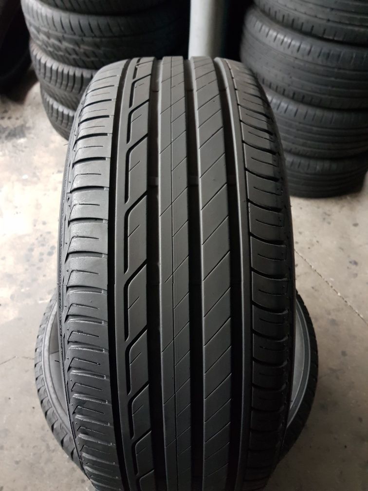 Bridgestone 215/50 R18 92W vară