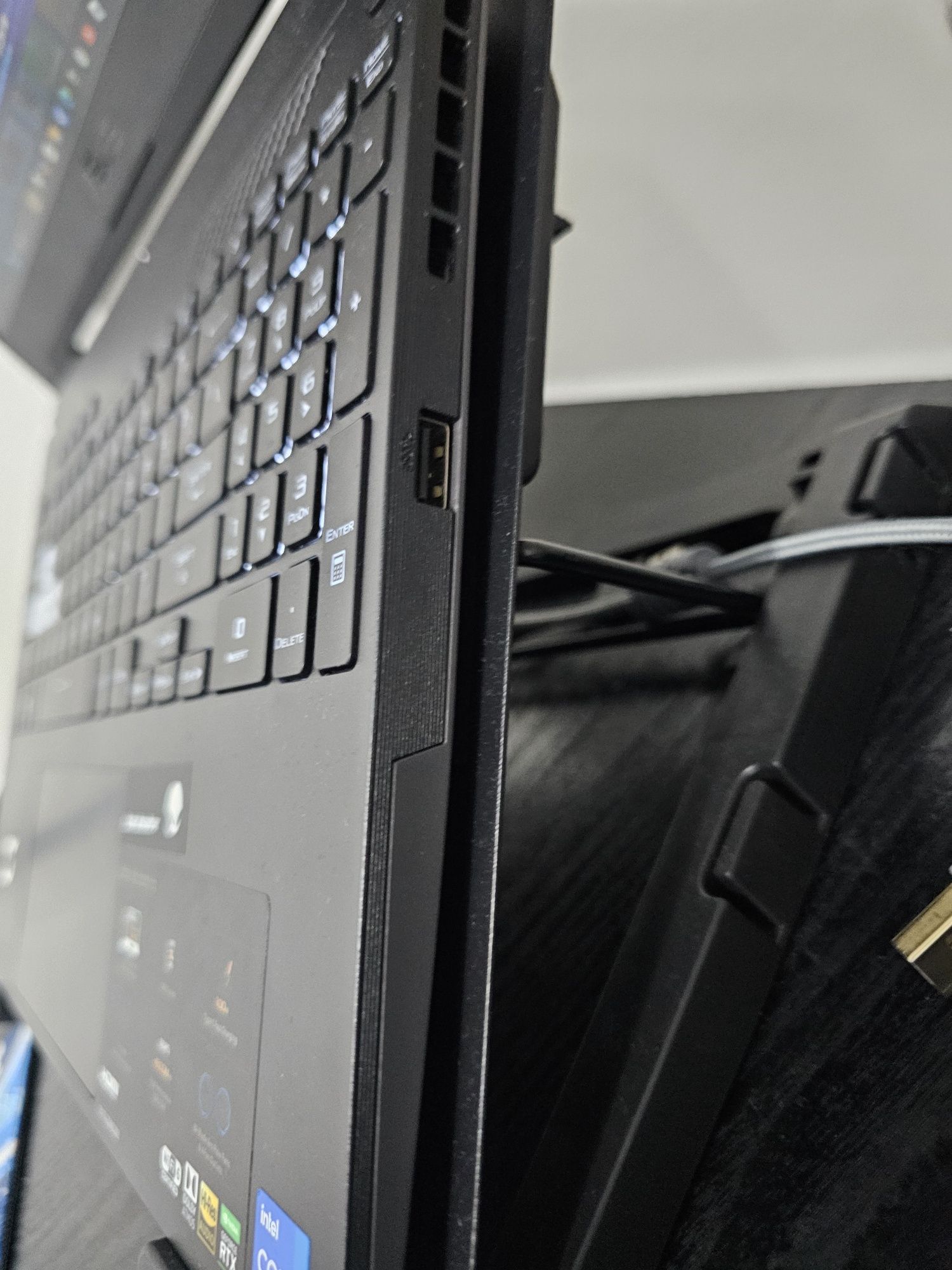 Laptop asus tuf dash f15
