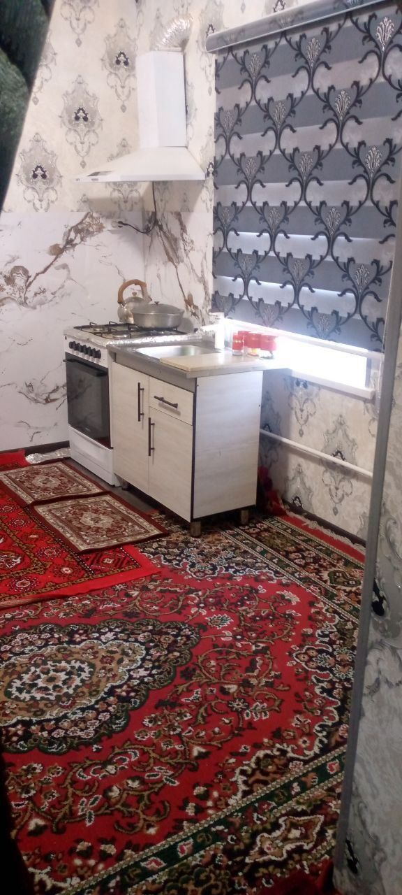 Kogon tumanda hovli sotiladi