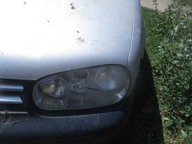 Far stanga dreapta VW GOLF4 originale stare perfecta PROBATE