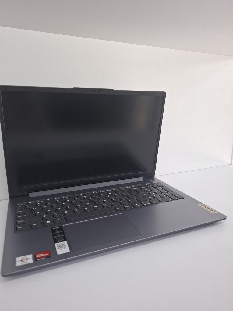 Laptop -  LENOVO